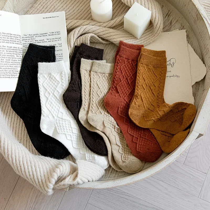 Winter Cashmere Wool Woman Socks Solid Japanese Style Harajuku Retro Long Socks Women Girls Thermal Vintage Streetwear Crew Sock
Winter Cashmere Wool Woman Socks Solid Japanese Style Harajuku Retro Long Socks Women Girls Thermal Vintage Streetwear Crew Sock