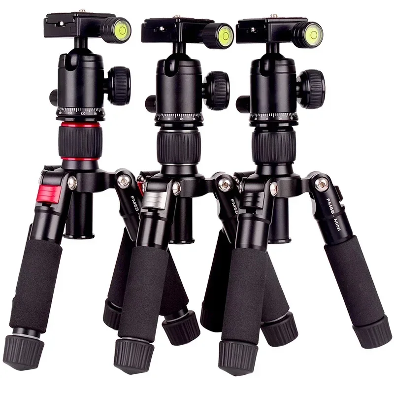 Portable Tripode Lightweight Travel Stand Tabletop Video Mini Tripod with 360 Degree Ball Head for Camera DSLR SLR Phone Stand
Portable Tripode Lightweight Travel Stand Tabletop Video Mini Tripod with 360 Degree Ball Head for Camera DSLR SLR Phone Stand