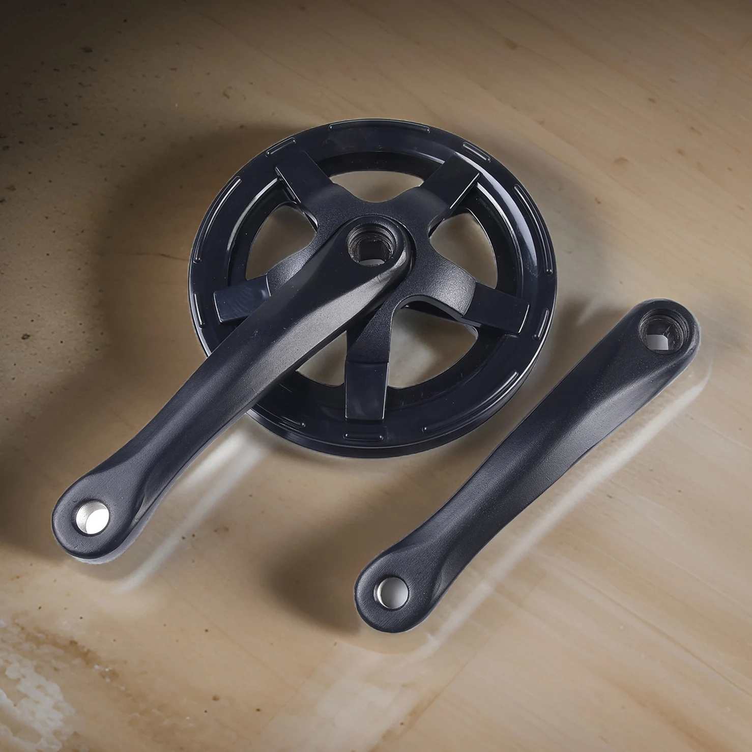 Durable Fixie Bikes MTBbikes Bike Crankset CrankArm Set 52T 170MM Black Easy To Install For Square Hole Good Compatibility
Durable Fixie Bikes MTBbikes Bike Crankset CrankArm Set 52T 170MM Black Easy To Install For Square Hole Good Compatibility