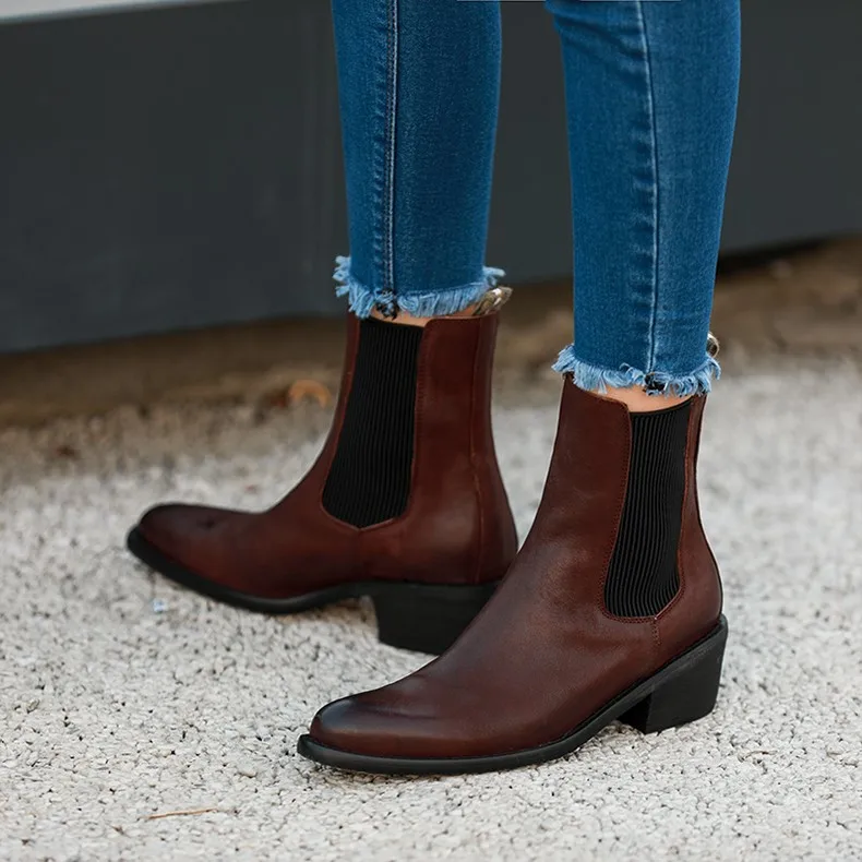 Woman Ankle Boots Round Toe Women Winter Boots Soft Cowhide Ladies Warm Shoes Slip On Ladies Shoes For Autumn Spring
Woman Ankle Boots Round Toe Women Winter Boots Soft Cowhide Ladies Warm Shoes Slip On Ladies Shoes For Autumn Spring
