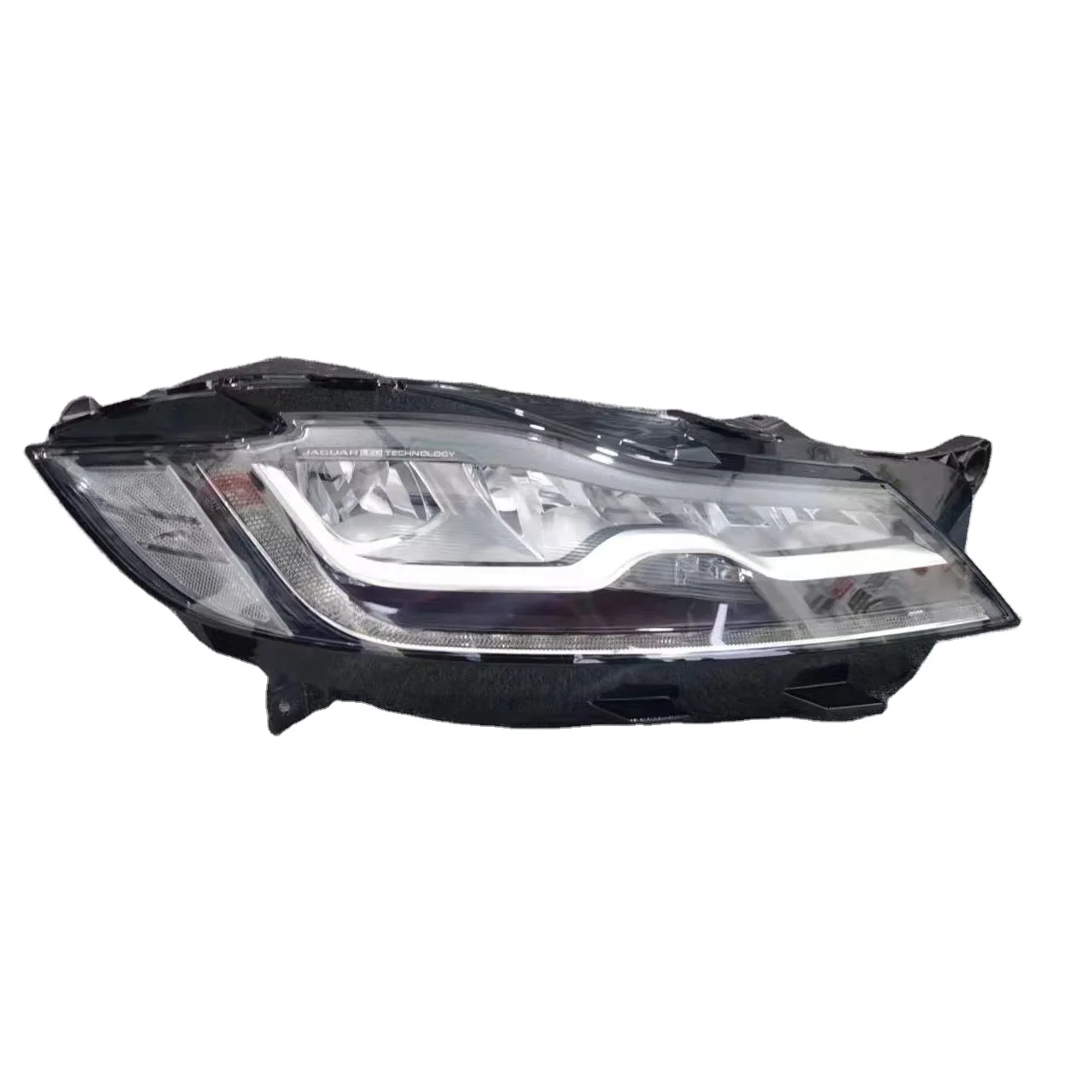 Applicable to Jaguar Xe, XF, xjl, XJ, XFL, f-space, left and right headlamp assemblies, old models, modified new front lamps
Applicable to Jaguar Xe, XF, xjl, XJ, XFL, f-space, left and right headlamp assemblies, old models, modified new front lamps