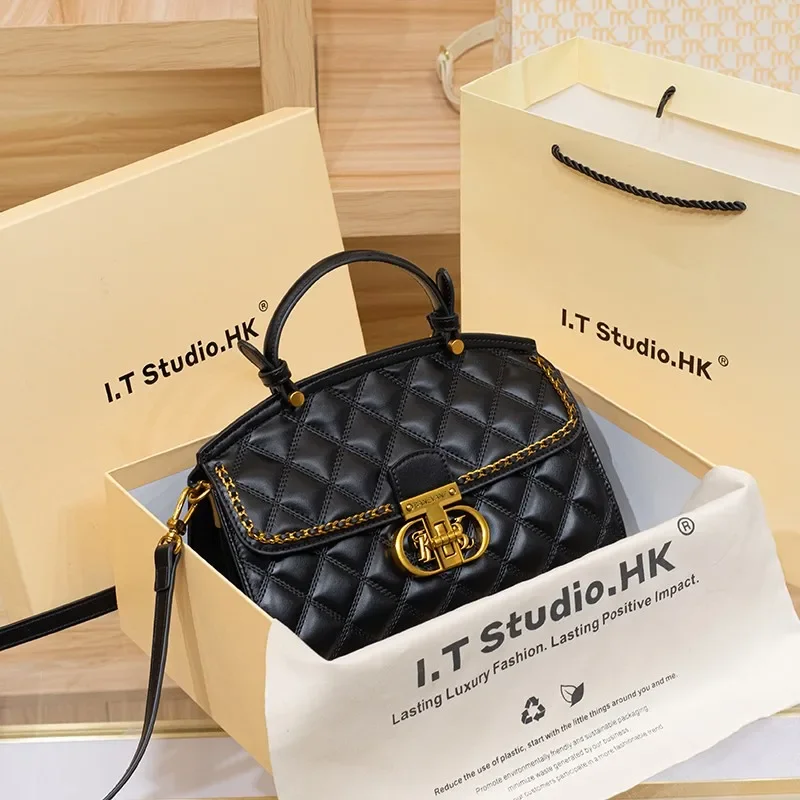 Women's Handbag, Genuine Leather Bucket Bag, Women's 2024 Autumn/winter High-end Texture Brand Designer, Large Capacity Shoulder
Women's Handbag, Genuine Leather Bucket Bag, Women's 2024 Autumn/winter High-end Texture Brand Designer, Large Capacity Shoulder