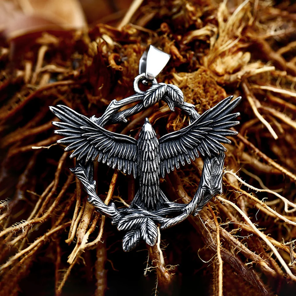 

New Vintage 316L Stainless Steel Eagle Pendant Necklace Men's Punk Biker Creative Animal Necklaces Fashion Amulet Jewelry Gifts