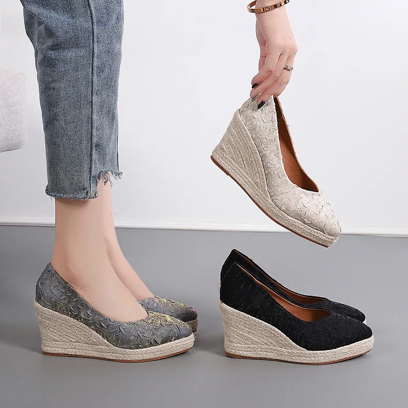 Fashion High Heels Women Wedges Shoes Elegant Ladies Party Shoes Brand Women Pumps Retro Woman Wedge Heel 8cm
Fashion High Heels Women Wedges Shoes Elegant Ladies Party Shoes Brand Women Pumps Retro Woman Wedge Heel 8cm