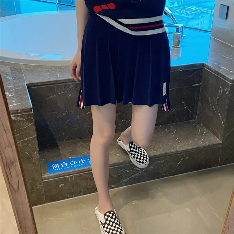High Waist A-line Drape Tb Skirt Xia Bingsi Knitted Front Short Back Long Slit Pleated Skirt Is Thin
High Waist A-line Drape Tb Skirt Xia Bingsi Knitted Front Short Back Long Slit Pleated Skirt Is Thin