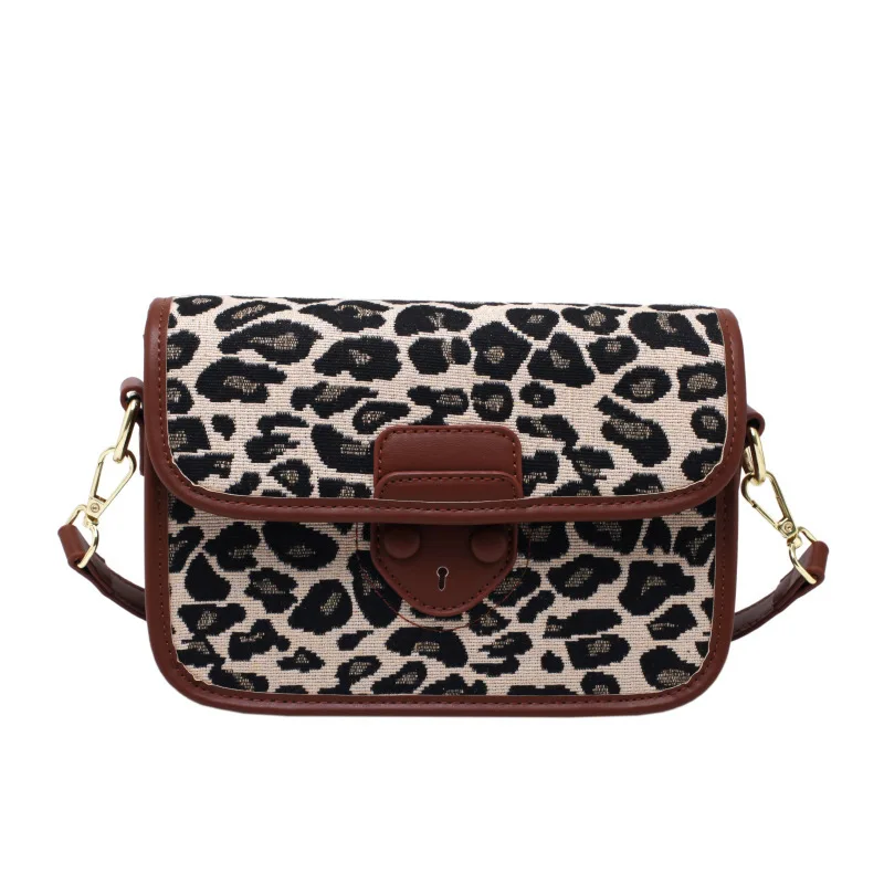 Retro handbag 2023 new niche trend leopard pattern checkered crossbody bag retro fashion one shoulder small square women's bag
Retro handbag 2023 new niche trend leopard pattern checkered crossbody bag retro fashion one shoulder small square women's bag