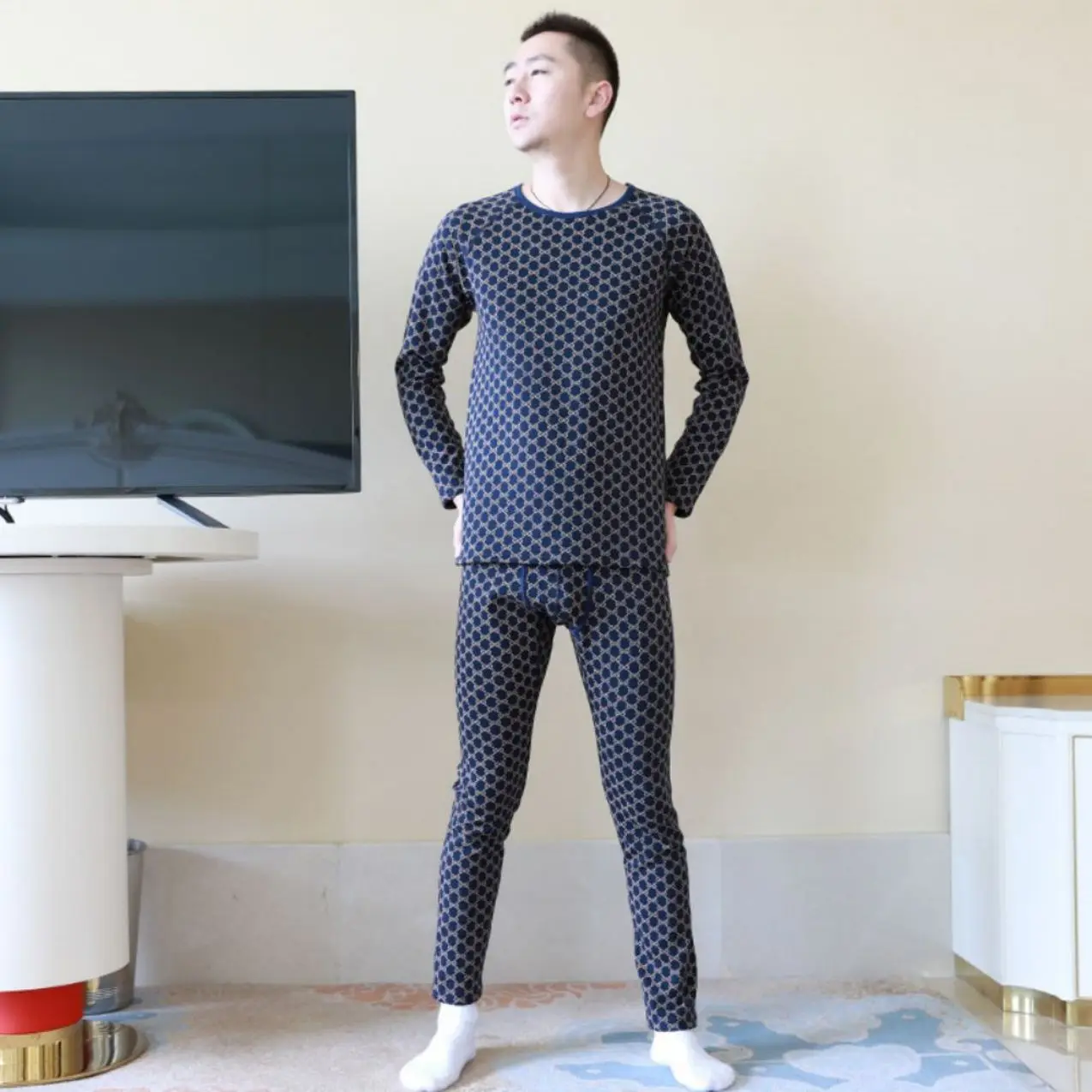 New Cotton Warm Underwear Wholesale Printed Men'S Set Autumn And Winter Plush Thickened Warm Bottom Shirts And Pants
New Cotton Warm Underwear Wholesale Printed Men'S Set Autumn And Winter Plush Thickened Warm Bottom Shirts And Pants