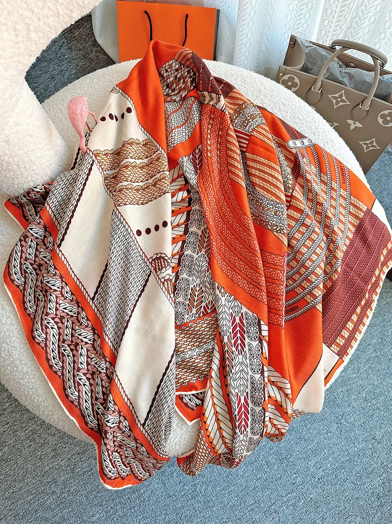 

Dressage Tressage shawl 140 Silk Cashmere Scarf Pashmina 140*140cm Hand Rolled Square Shawls Luxury Brand 30% Silk 70% Cashmere