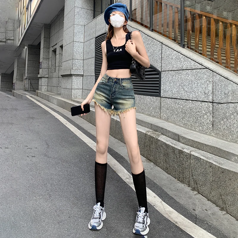 American Vintage Raw Edge Hot Pants Versatile A-line Bag Hip High Waist Distressed Denim Shorts Female Trendy Ins
American Vintage Raw Edge Hot Pants Versatile A-line Bag Hip High Waist Distressed Denim Shorts Female Trendy Ins