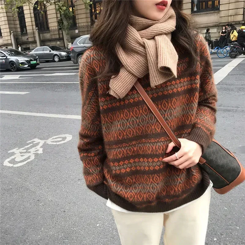 Women's Sweater Jacket Fall and Winter Lazy Wind Retro Knit Sweater Pullover Y2K Loose Warm Knitted Sweater Women
Women's Sweater Jacket Fall and Winter Lazy Wind Retro Knit Sweater Pullover Y2K Loose Warm Knitted Sweater Women