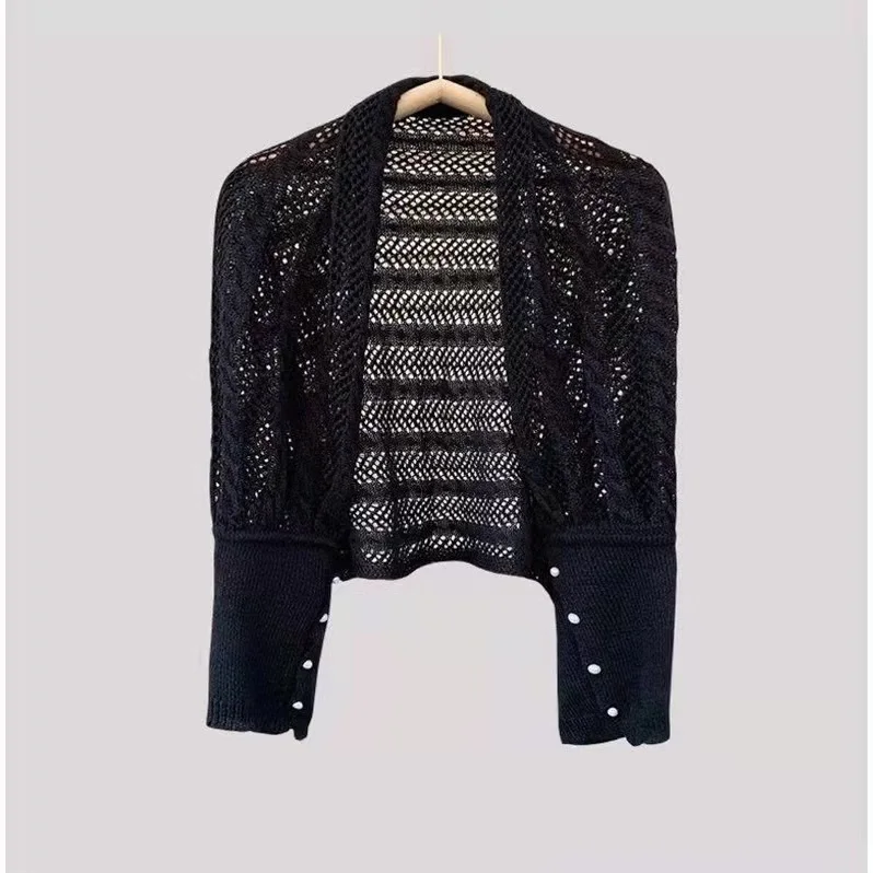 2022 Spring Autumn New Women's Knitted Shawl Cloak Multifunctional Warm Scarf Versatile Scarf Ponchos Capes Cardigan Black
2022 Spring Autumn New Women's Knitted Shawl Cloak Multifunctional Warm Scarf Versatile Scarf Ponchos Capes Cardigan Black