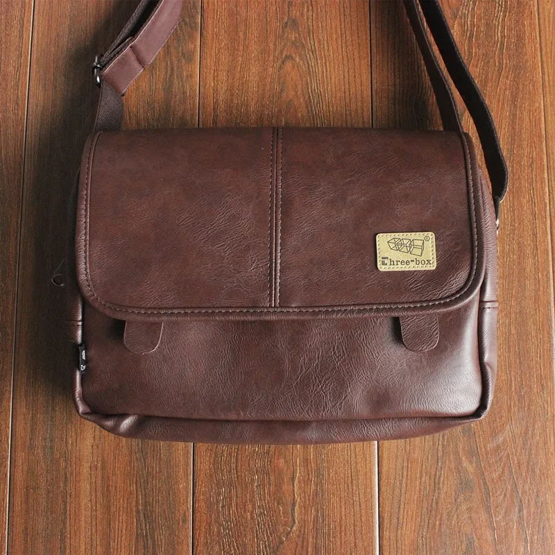 Vintage PU Leather Men's Shoulder Bag Casual Crossbody Bag Large Capacity iPad Messenger Bag Male Fashion Sling Bag
Vintage PU Leather Men's Shoulder Bag Casual Crossbody Bag Large Capacity iPad Messenger Bag Male Fashion Sling Bag