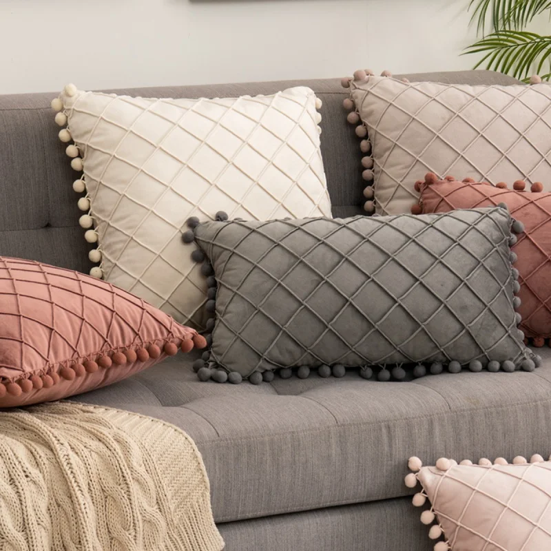 Бархатная шаровая подушка в форме ромба, европейская офисная подушка для дивана, поясничная подушка
Бархатная шаровая подушка в форме ромба, европейская офисная подушка для дивана, поясничная подушка