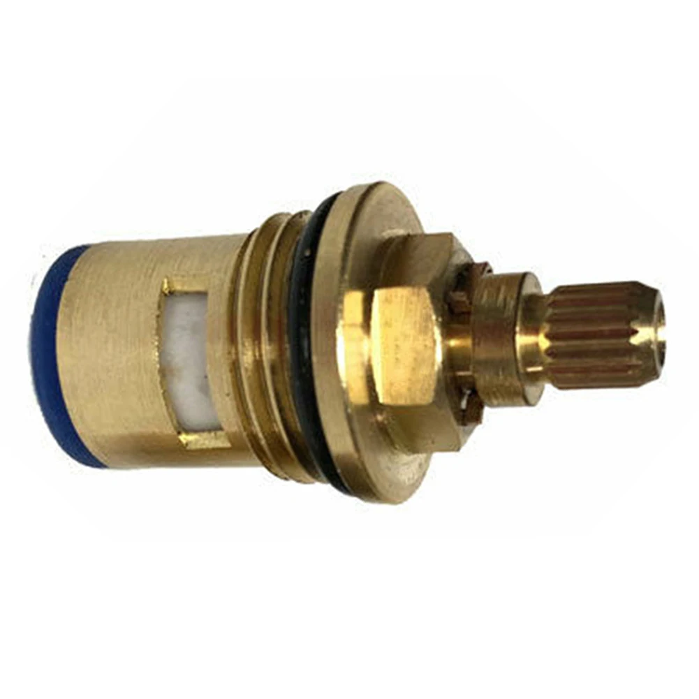 2pcs Valves Brass Replacement Spares Valve Cartridge Ceramic G1 / 2 (1/2 "20.5mm) Gland Tap High quality Insert
2pcs Valves Brass Replacement Spares Valve Cartridge Ceramic G1 / 2 (1/2 "20.5mm) Gland Tap High quality Insert