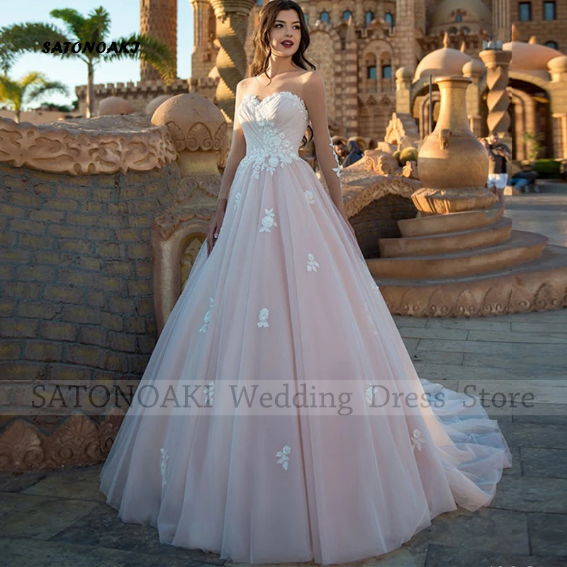 Elegant Simple O-Neck Lace Boho Wedding Dress for Women A-Line Sweep Train Backless Bride Gown Vestidos De Novia Custom Made
Elegant Simple O-Neck Lace Boho Wedding Dress for Women A-Line Sweep Train Backless Bride Gown Vestidos De Novia Custom Made