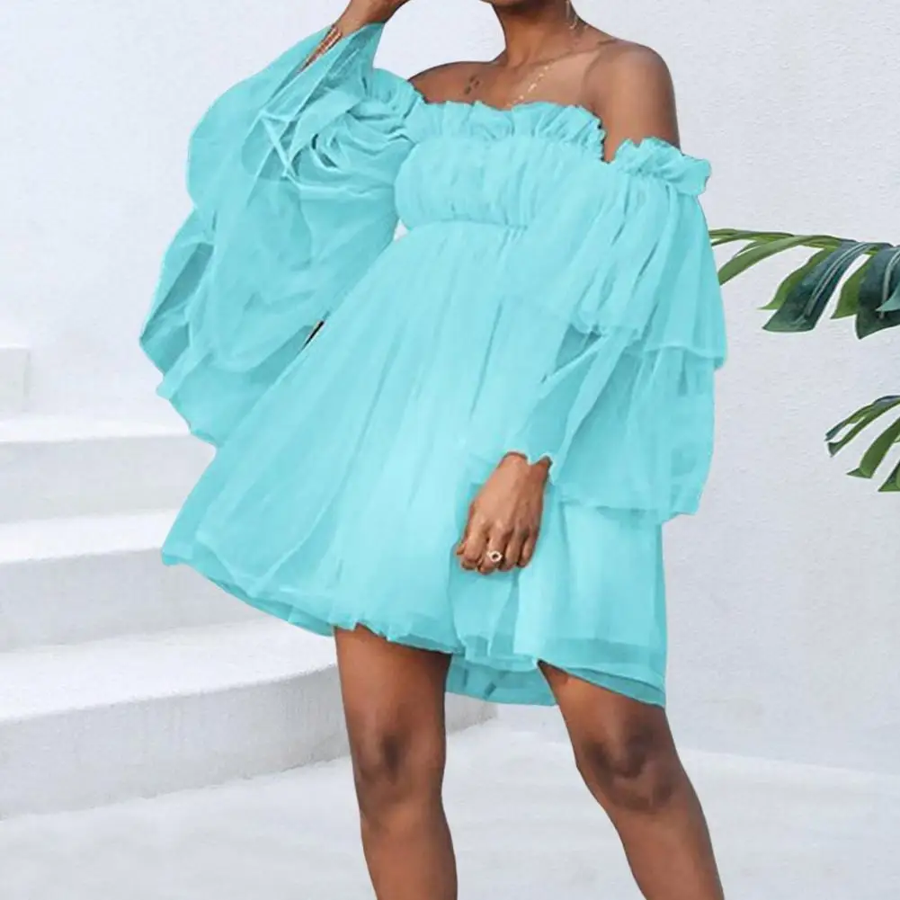 Sweet Style Dress Elegant Off Shoulder Mesh Layered A-line Dress for Women High Waist Princess Style Mini Dress for Prom Beach
Sweet Style Dress Elegant Off Shoulder Mesh Layered A-line Dress for Women High Waist Princess Style Mini Dress for Prom Beach