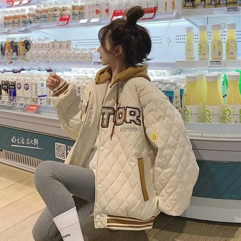 Hooded Down Cotton Jacket for Women's Winter Wear New Middle and High School Students' Short Baseball Cotton Jacket
Hooded Down Cotton Jacket for Women's Winter Wear New Middle and High School Students' Short Baseball Cotton Jacket
