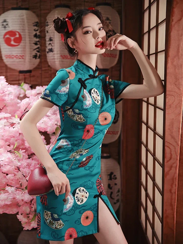 Qipao Modern Chinese Dress Girl Fashion Stretch Vintage Cheongsam Women Traditional Robe Orientale Vestido Chino China Style New
Qipao Modern Chinese Dress Girl Fashion Stretch Vintage Cheongsam Women Traditional Robe Orientale Vestido Chino China Style New