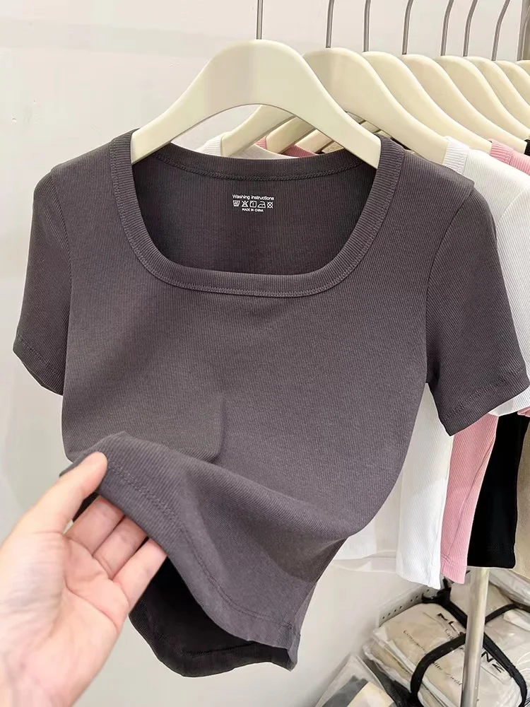 تي شيرت نسائي جديد لعام 2024 بقصة ضيقة وأكمام قصيرة، ياقة مربعة مع تصميم خيوط، أنيق للربيع والصيف، ملابس كاجوال عصرية تي شيرت نسائي جديد لعام 2024 بقصة ضيقة وأكمام قصيرة، ياقة مربعة مع تصميم خيوط، أنيق للربيع والصيف، ملابس كاجوال عصرية