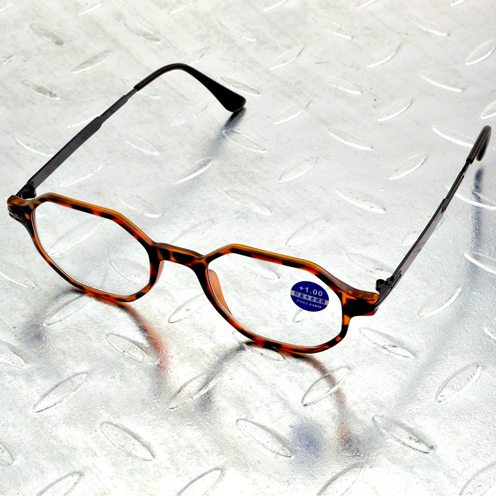 Retro 6-sided Type Leopard Aspherical Anti Fatigue and Ray Multilayer Coating Men Women Reading Glasses +0.75 To +4
Retro 6-sided Type Leopard Aspherical Anti Fatigue and Ray Multilayer Coating Men Women Reading Glasses +0.75 To +4