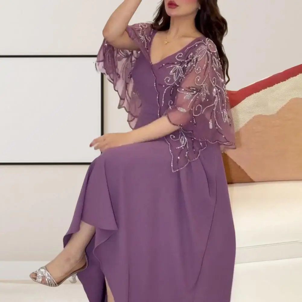 V-neck Maxi Dress Elegant Floral Embroidery Evening Dress A-line Maxi Gown for Prom Party Special Occasions Women Evening Dress
V-neck Maxi Dress Elegant Floral Embroidery Evening Dress A-line Maxi Gown for Prom Party Special Occasions Women Evening Dress