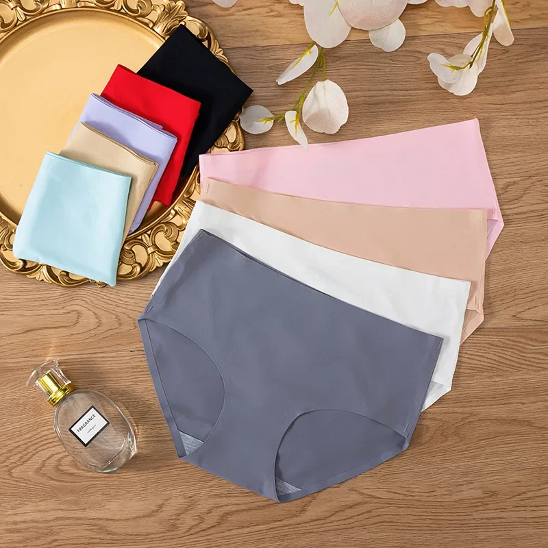 

Women Panties Seamless Mid Waist One Piece Breathable Sweet Simple Hip Lifting Girl Traceless Underwear Ice Silk Underpants