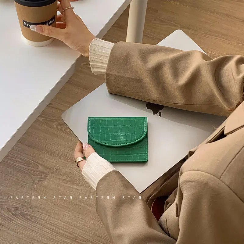 Korean Version of The New Women's Purse Pure Color Simple Card Bag Multi-function Mouth Red Envelope Large Capacity Wallet
Korean Version of The New Women's Purse Pure Color Simple Card Bag Multi-function Mouth Red Envelope Large Capacity Wallet