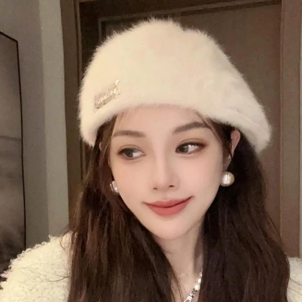 

Women Hat Stylish Women's Winter Beret Hat Soft Fuzzy Faux Fur Cold Resistant Foldable for Autumn Sunscreen Protection Cold