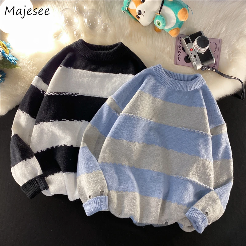 Sweater Men Winter Japanese Retro Striped Knitwear Couple Simple Pullovers Fashion All-match BF Daily Basic Warm 90's Jumpers
Sweater Men Winter Japanese Retro Striped Knitwear Couple Simple Pullovers Fashion All-match BF Daily Basic Warm 90's Jumpers
