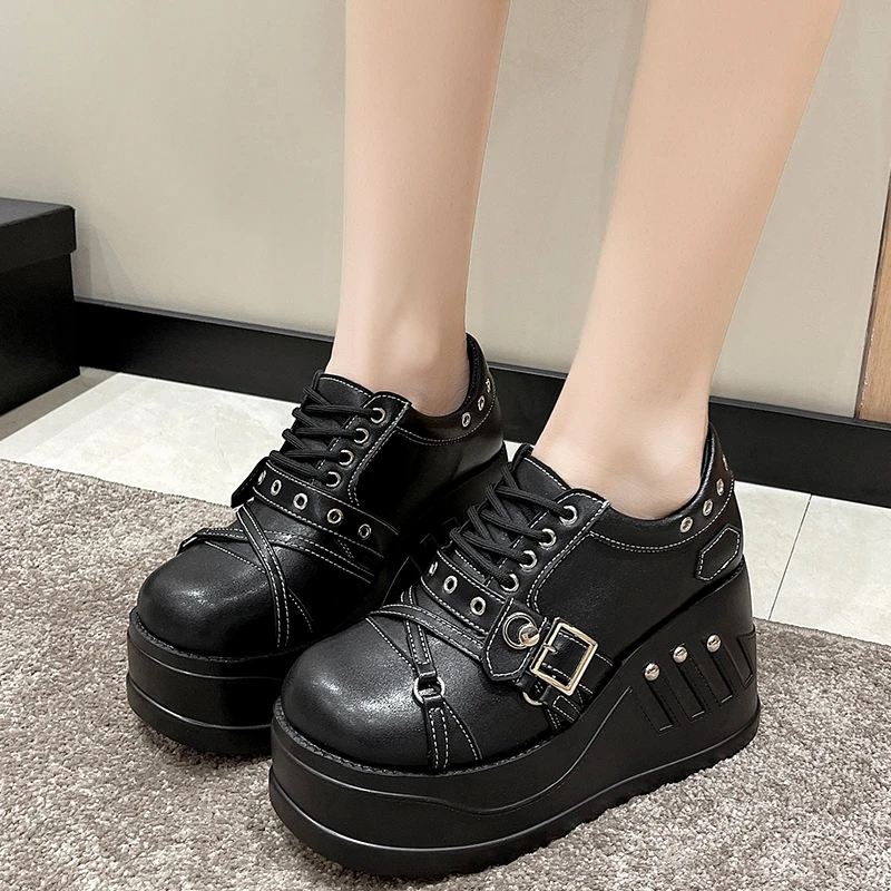 2022 Fashion Lolita Shoes Women Pumps Thick Sole Mary Jane Shoes Wedge Heels High Heels Party Gothic Designer Shoes for Girls
2022 Fashion Lolita Shoes Women Pumps Thick Sole Mary Jane Shoes Wedge Heels High Heels Party Gothic Designer Shoes for Girls