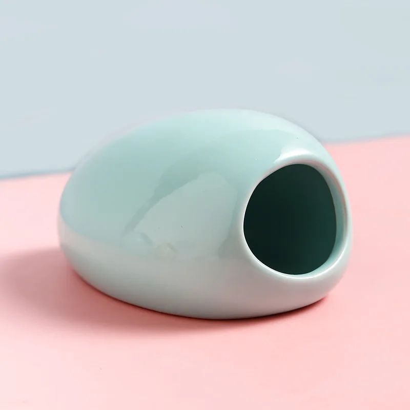 Hamster Insect Nest Pet Supplies Summer Sleeping Shelter Room Golden Wire Bear Ice House Ceramic Nest
Hamster Insect Nest Pet Supplies Summer Sleeping Shelter Room Golden Wire Bear Ice House Ceramic Nest