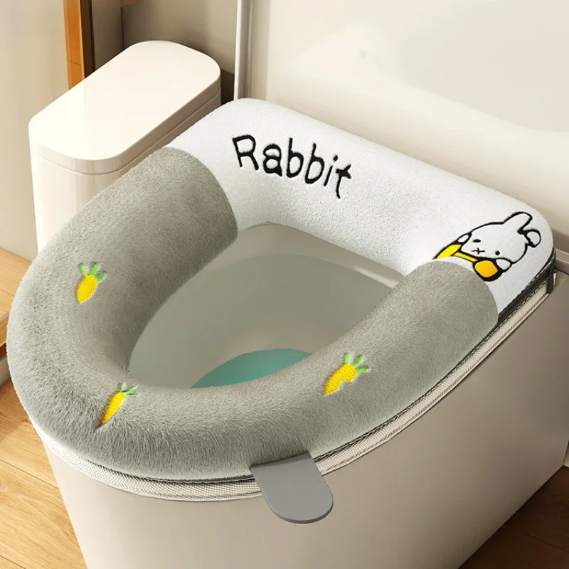 1PC 36*43CM Four Seasons Universal rabbit velvet Waterproof PU leather toilet seat cushion toilet seat Bathroom accessories
1PC 36*43CM Four Seasons Universal rabbit velvet Waterproof PU leather toilet seat cushion toilet seat Bathroom accessories