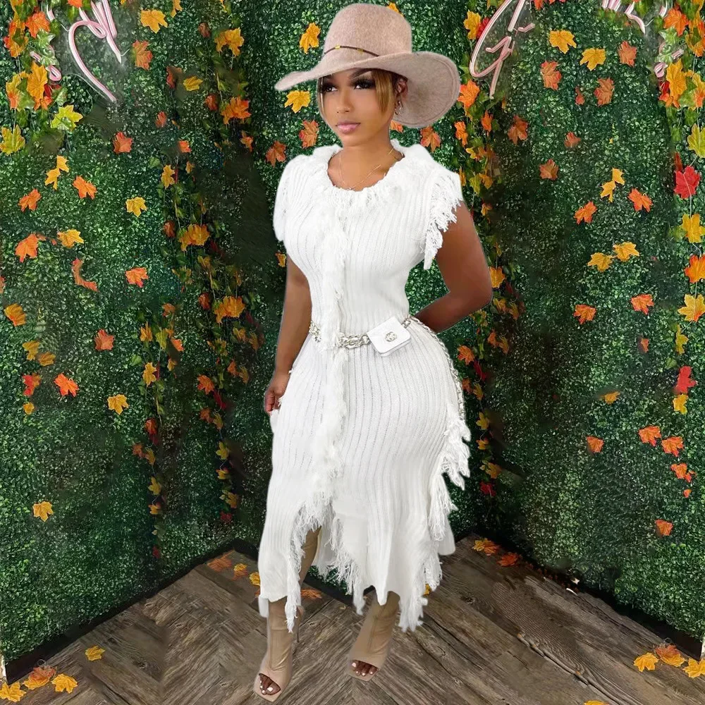 2024 Spring and Autumn Women Casual and Versatile Solid Color Knitted Sleeveless V-neck Tassel Fashion Dress
2024 Spring and Autumn Women Casual and Versatile Solid Color Knitted Sleeveless V-neck Tassel Fashion Dress