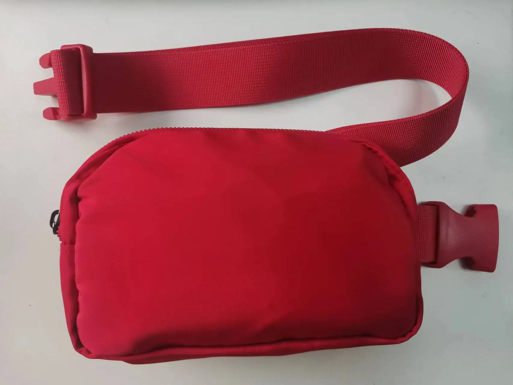 Cross border Hot Selling New LULU Same Multi functional Crossbody Outdoor Fitness Bag Waterproof Running Leisure Waistpack
Cross border Hot Selling New LULU Same Multi functional Crossbody Outdoor Fitness Bag Waterproof Running Leisure Waistpack
