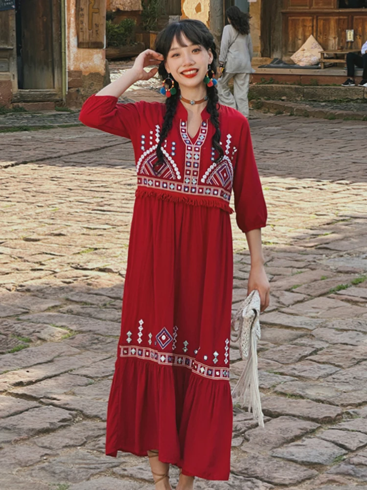 

Summer new women's retro national style heavy industry embroidered V-neck fringe seven-point sleeve holiday travel long dress