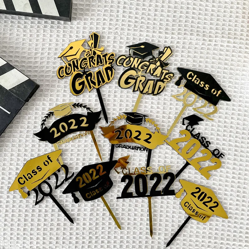 

Class Of 2022 Graduation Acrylic Cake Topper Gold Congrats Grad Cake Topper Flag for Boys Girls Celebrations Party Cake Supplies