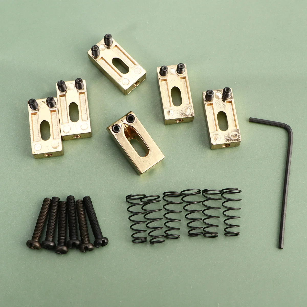 Guitar Tremolo Bridge Saddles, Guitar Saddles with for Electric Guitar, Set of 6, ( Golden )
Guitar Tremolo Bridge Saddles, Guitar Saddles with for Electric Guitar, Set of 6, ( Golden )