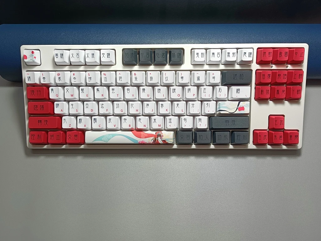 Колпачок ключа PBT для механической клавиатуры в китайском стиле, колпачок ключа Пекинской оперы на заказ, 132 клавиш, колпачок ключа для переключателя Cherry Mx Gk61 SK64
Колпачок ключа PBT для механической клавиатуры в китайском стиле, колпачок ключа Пекинской оперы на заказ, 132 клавиш, колпачок ключа для переключателя Cherry Mx Gk61 SK64