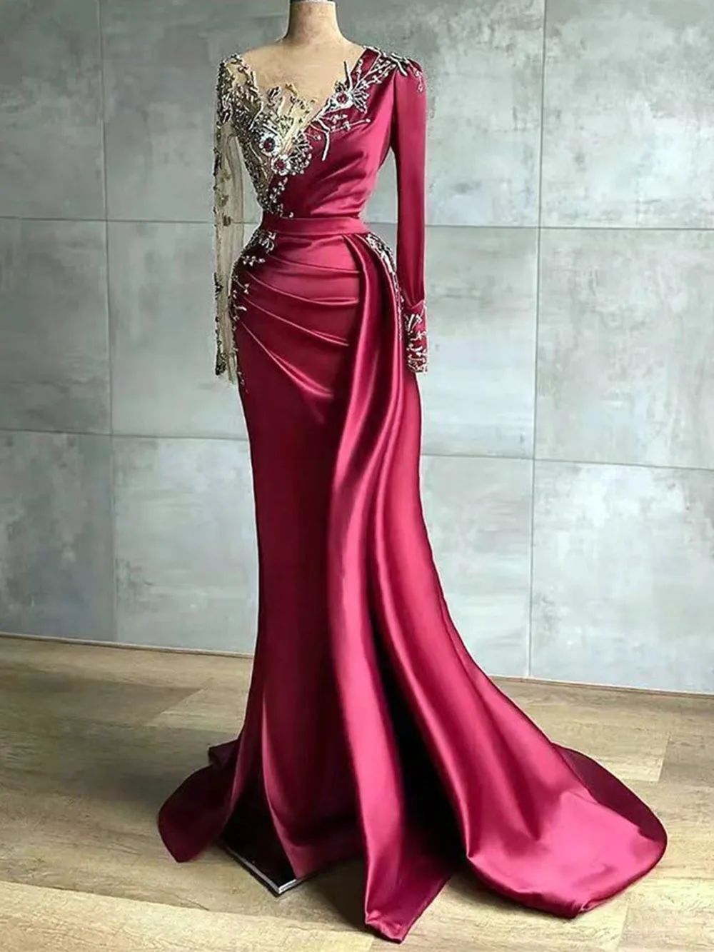 Элегантное сексуальное платье с рукавом на одно плечо, в арабском стиле Дубаи, женское вечернее платье русалки, бордовое атласное платье для вечеринки, мусульманское платье 2023
Элегантное сексуальное платье с рукавом на одно плечо, в арабском стиле Дубаи, женское вечернее платье русалки, бордовое атласное платье для вечеринки, мусульманское платье 2023