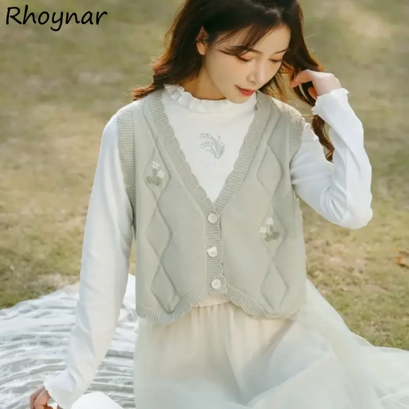 

Свитер-жилет женский Укороченный трикотажный, милая одежда в стиле преппи с нежной эстетичной вышивкой, модная весенняя одежда в Корейском стиле для девушек
