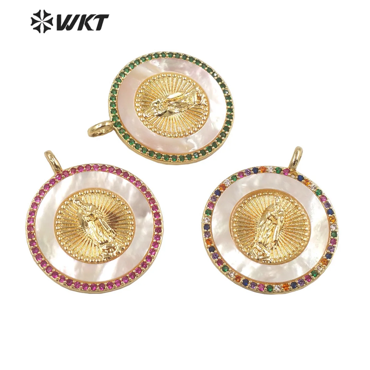 

WT-MP271 Newest Fashion Gold PLated Natural Shell Setting with Colorful Cubic Zircon Religious Virgin Mary Pendant For Necklace