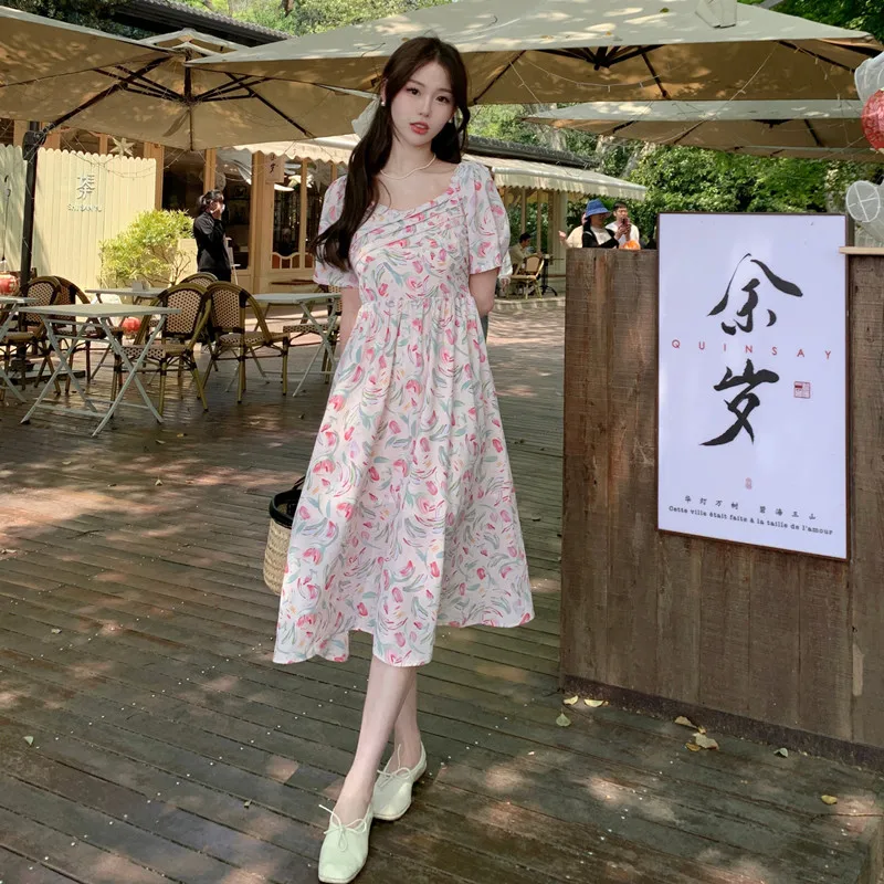 2023 Dress Commuting Korean Version Design With A Sense Of Pastoral Style Bubble Short Sleeved Pleated Temperament Lady
2023 Dress Commuting Korean Version Design With A Sense Of Pastoral Style Bubble Short Sleeved Pleated Temperament Lady