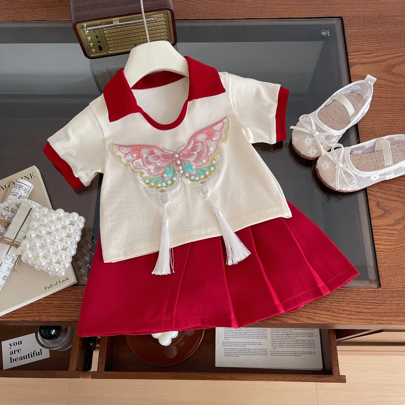 

Летняя Новинка для девочек разноцветная футболка с коротким рукавом и отложным воротником с большими бабочками и юбка комплект из двух предметов детская одежда