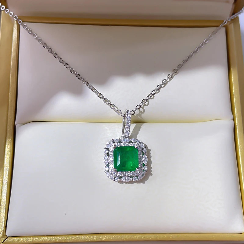 2022 New S925 Silver Necklace Retro Emerald Pendant 7*7 Jewelry Girl Send Girlfriend 5A Zircon Factory Direct Sales
2022 New S925 Silver Necklace Retro Emerald Pendant 7*7 Jewelry Girl Send Girlfriend 5A Zircon Factory Direct Sales