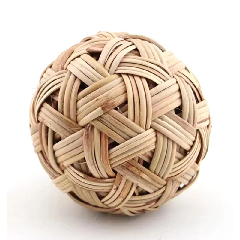 20cm Cuju Ball Spot Ancient Handmade Cuju Vine Bal Football Vine Bal Props for Costume Photography Bamboo Decoration
20cm Cuju Ball Spot Ancient Handmade Cuju Vine Bal Football Vine Bal Props for Costume Photography Bamboo Decoration