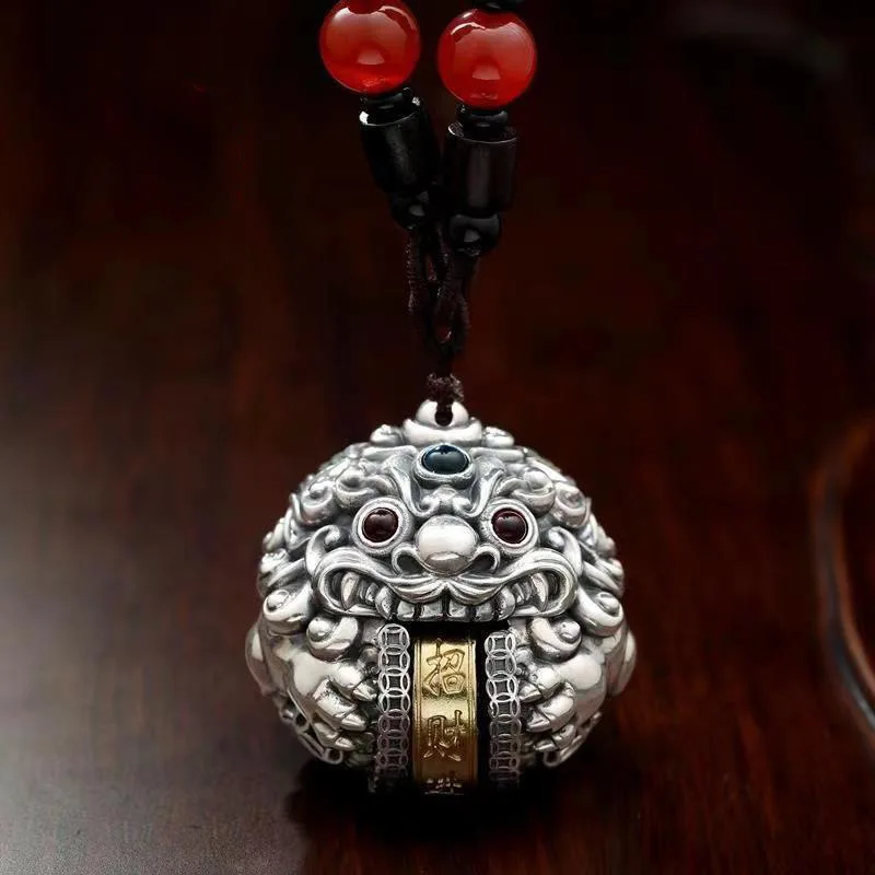 Financial Resources Rolling and Transferring Pixiu Opens, Lucky and Lucky Silver Pendant
Financial Resources Rolling and Transferring Pixiu Opens, Lucky and Lucky Silver Pendant