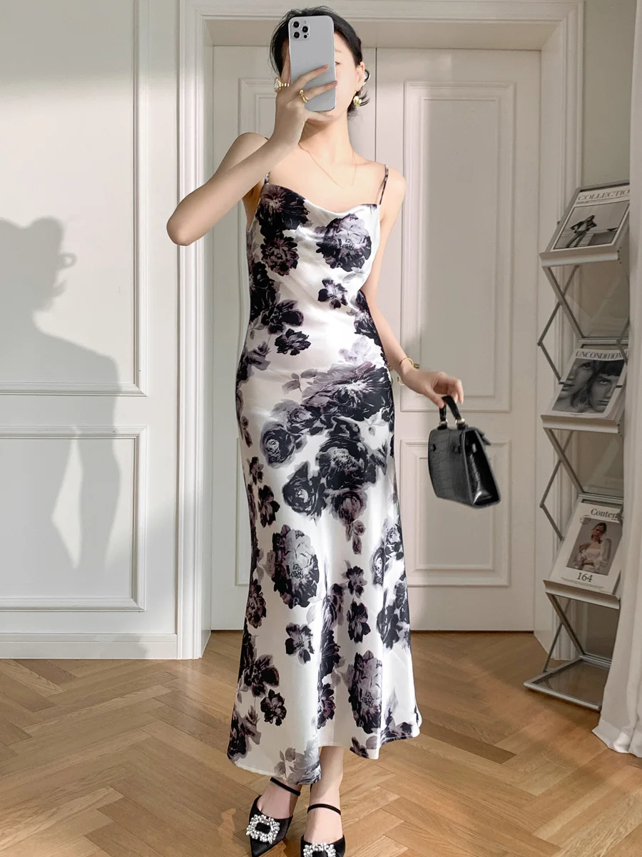 

ANAN High end Acetic Acid Satin Dress with Swinging Collar, Triacetic Acid Sling Dress, Sexy and Gentle Ink Painting Long Dress