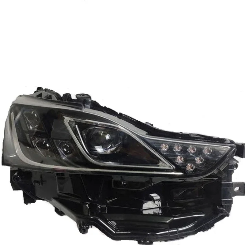Applicable to 2013-2020 Lexus is200t upgrade 4-Eye LED headlamp assembly Lexus is300h old to new
Applicable to 2013-2020 Lexus is200t upgrade 4-Eye LED headlamp assembly Lexus is300h old to new