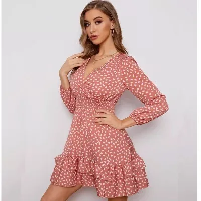 High Quality Women's Clothing From Europe and America, New Autumn V-neck Small Floral Waistband Dress with Slimming Temperament
High Quality Women's Clothing From Europe and America, New Autumn V-neck Small Floral Waistband Dress with Slimming Temperament