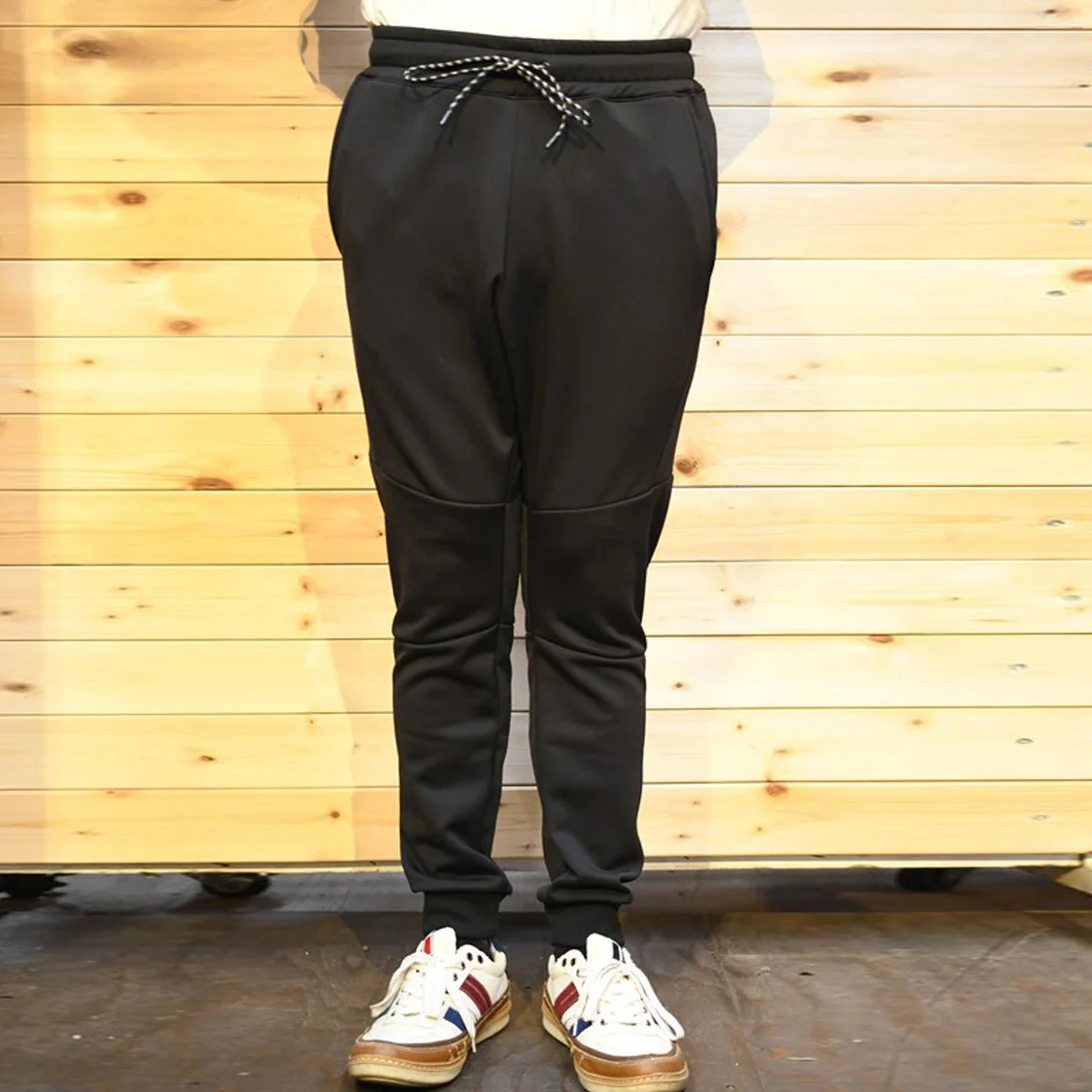 YUSONG Homemade Roman cloth micro-elastic fabric sweater pants elastic pants summer new leggings couples tapered 9-point pants
YUSONG Homemade Roman cloth micro-elastic fabric sweater pants elastic pants summer new leggings couples tapered 9-point pants